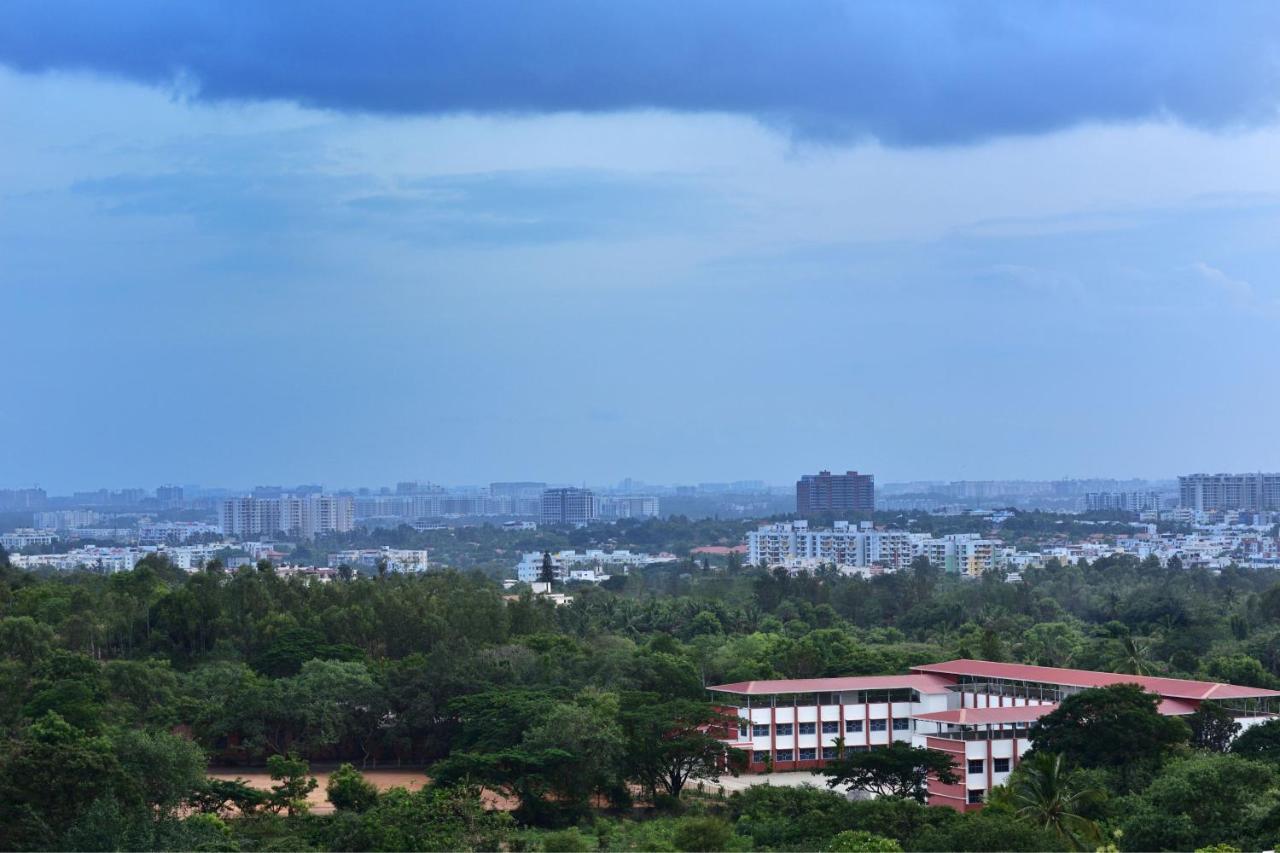 Four Points By Sheraton Bengaluru Whitefield Hotel Exterior photo